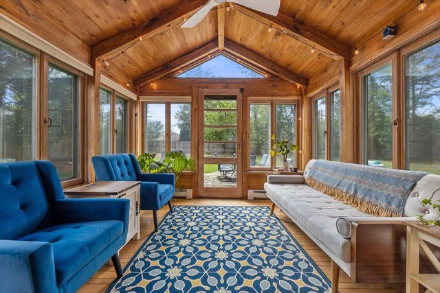 7857 N Lake DRIVE, Fox Point, WI 53217
