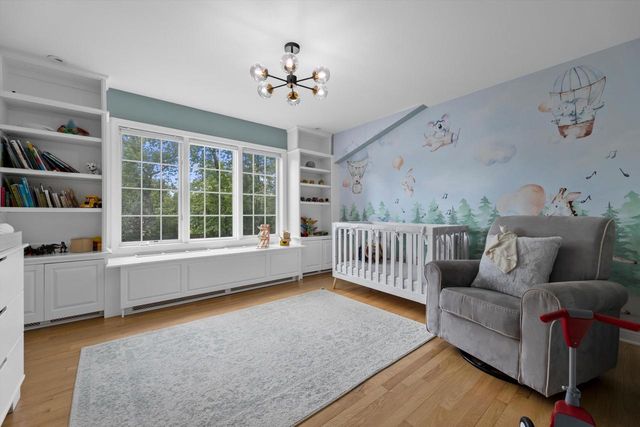 7857 N Lake DRIVE, Fox Point, WI 53217
