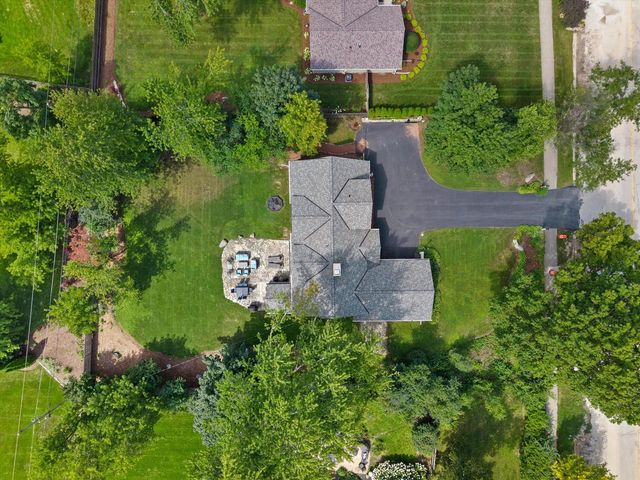 7857 N Lake DRIVE, Fox Point, WI 53217
