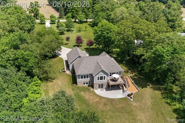 2887 W Joy Road, Ann Arbor, MI 48105