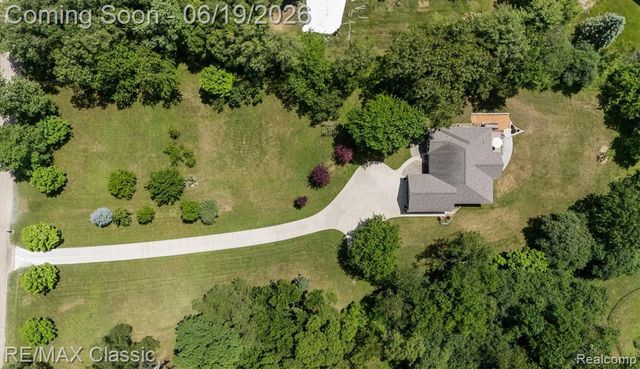 2887 W Joy Road, Ann Arbor, MI 48105