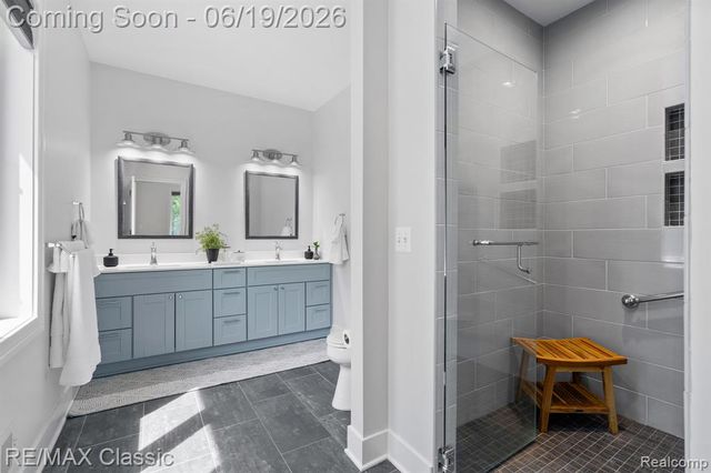 2887 W Joy Road, Ann Arbor, MI 48105