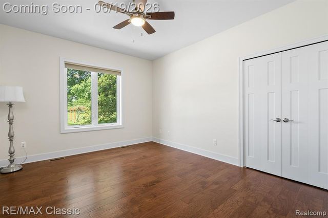 2887 W Joy Road, Ann Arbor, MI 48105