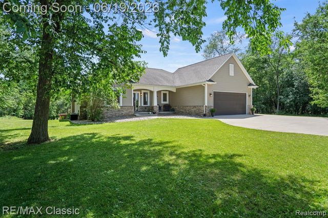2887 W Joy Road, Ann Arbor, MI 48105