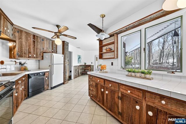 224 Miller Road, Mahwah, NJ 07430