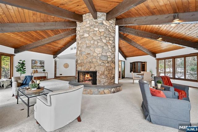 224 Miller Road, Mahwah, NJ 07430