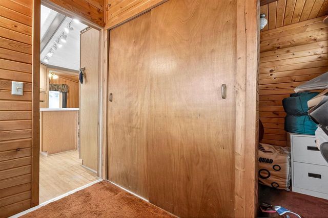 8511 EDGEWATER, Omro, WI 54963