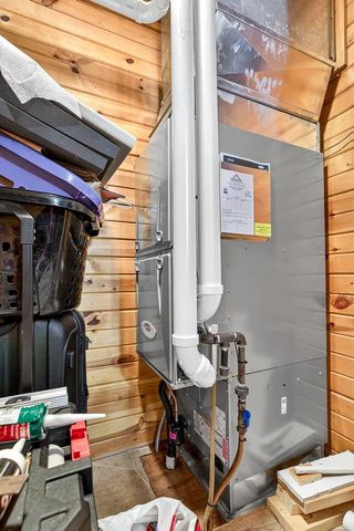 8511 EDGEWATER, Omro, WI 54963