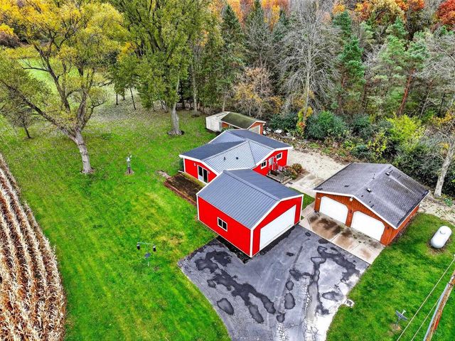 8511 EDGEWATER, Omro, WI 54963