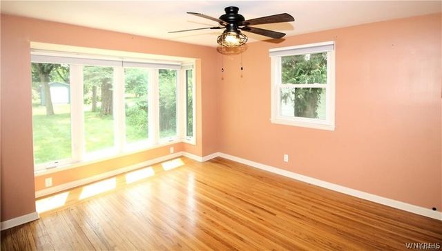 8709 Nottingham, Clarence, NY 14221