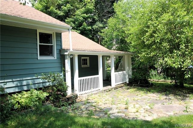 8709 Nottingham, Clarence, NY 14221