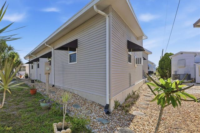 2108 ILLINOIS AVENUE, Bradenton, FL 34207