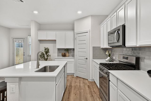 143 Shawii PASS, Leander, TX 78641