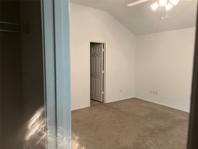 140 Rolling Hills Place, Lancaster, TX 75146