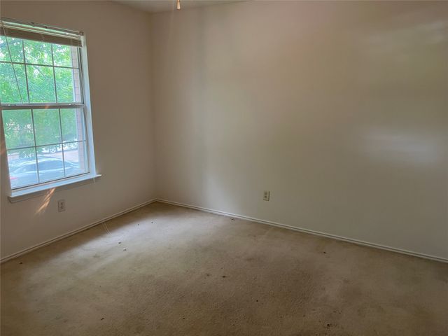 140 Rolling Hills Place, Lancaster, TX 75146