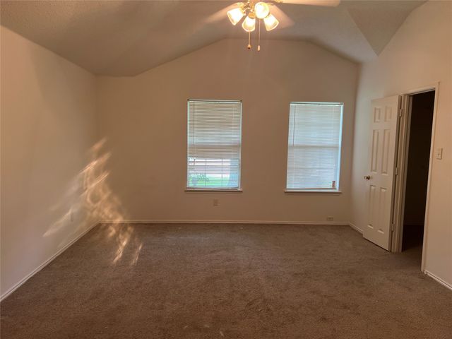 140 Rolling Hills Place, Lancaster, TX 75146