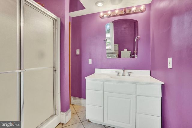 208 S 6TH ST, Columbia, PA 17512