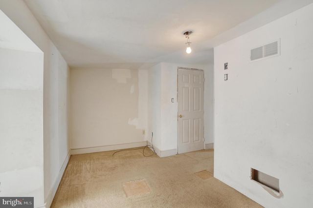 208 S 6TH ST, Columbia, PA 17512