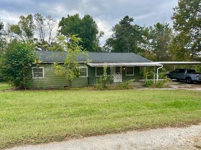 557 Falls Avenue, Granite Falls, NC 28630