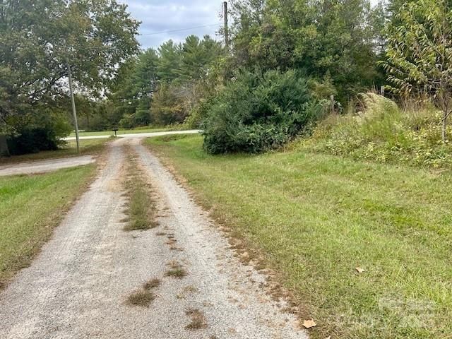 557 Falls Avenue, Granite Falls, NC 28630