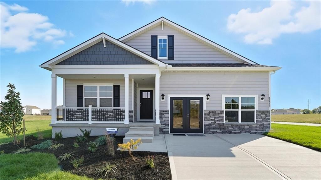 17753 Red Bird Street, Gardner, KS 66030