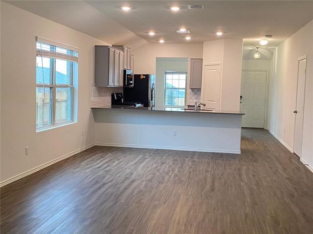 6417 Turin LN, Round Rock, TX 78665