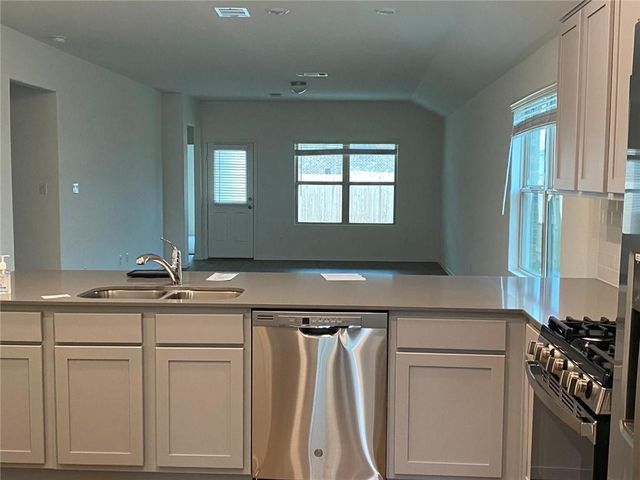 6417 Turin LN, Round Rock, TX 78665