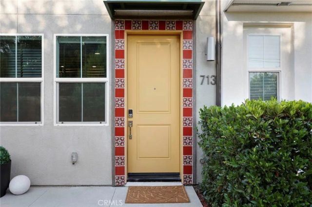 713 Cara Cara Lane, Covina, CA 91723