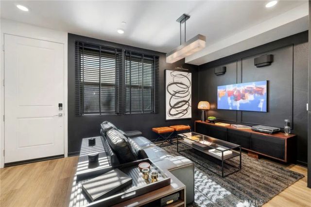 713 Cara Cara Lane, Covina, CA 91723