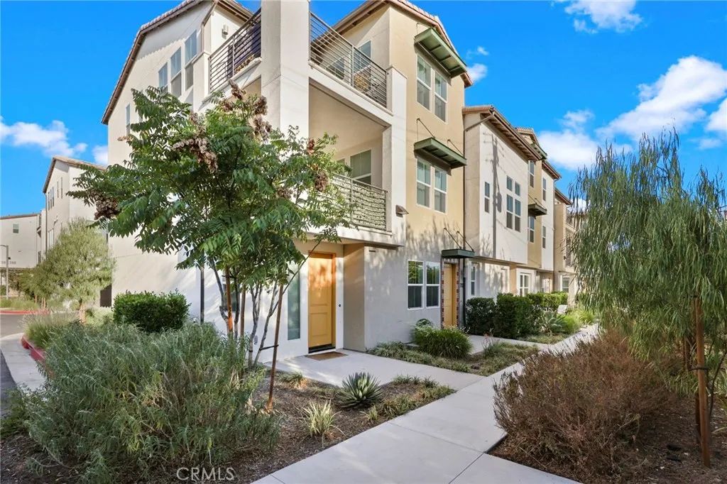 713 Cara Cara Lane, Covina, CA 91723