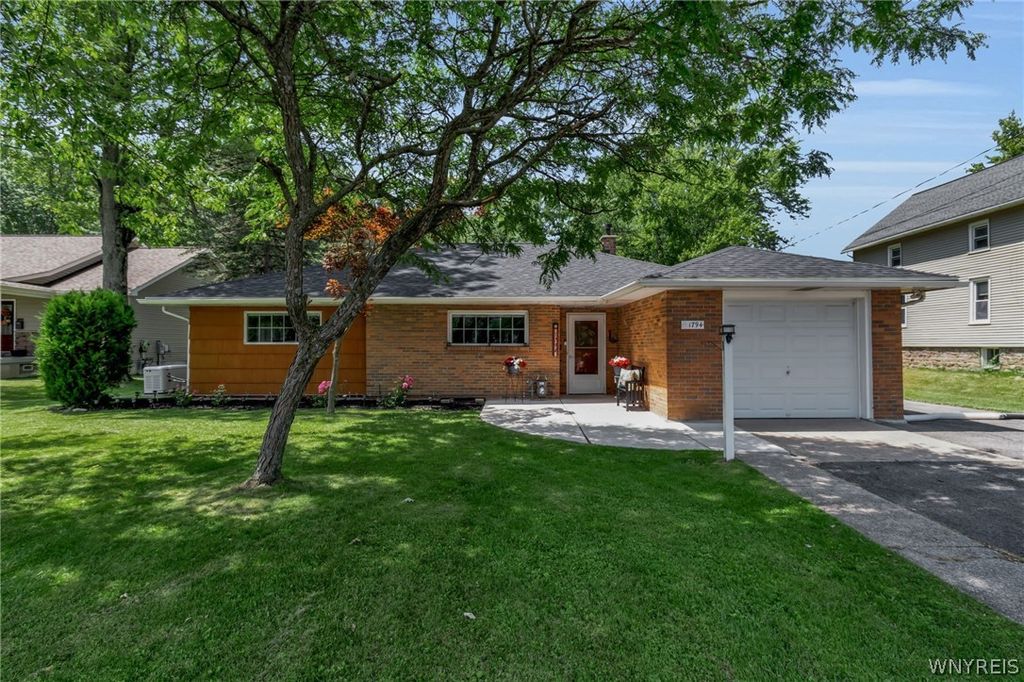 1794 Sweeney Street, North Tonawanda, NY 14120