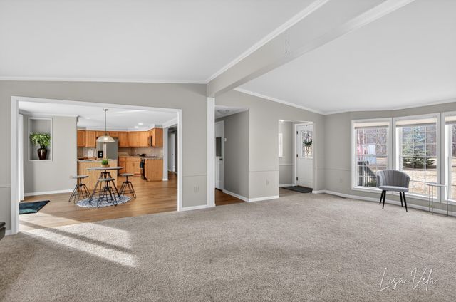 913 E Lewis Street, Whitehall, MI 49461