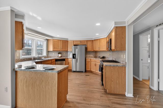 913 E Lewis Street, Whitehall, MI 49461