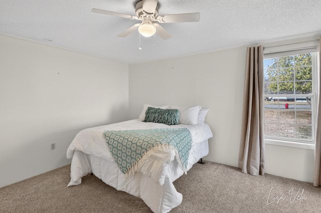 913 E Lewis Street, Whitehall, MI 49461