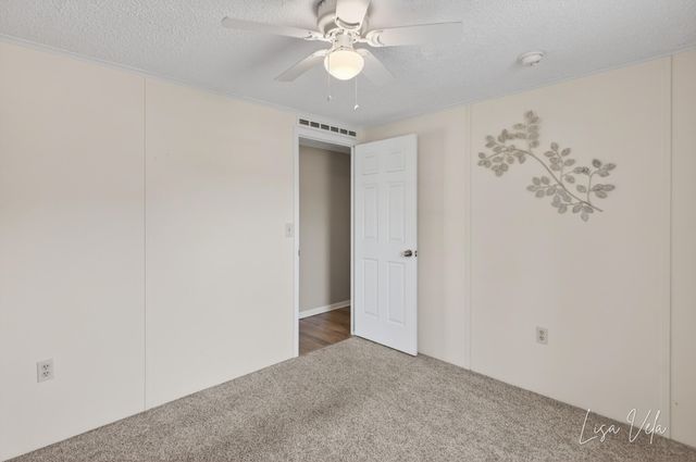 913 E Lewis Street, Whitehall, MI 49461