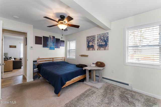 38 Rotterdam Street, Rotterdam, NY 12306