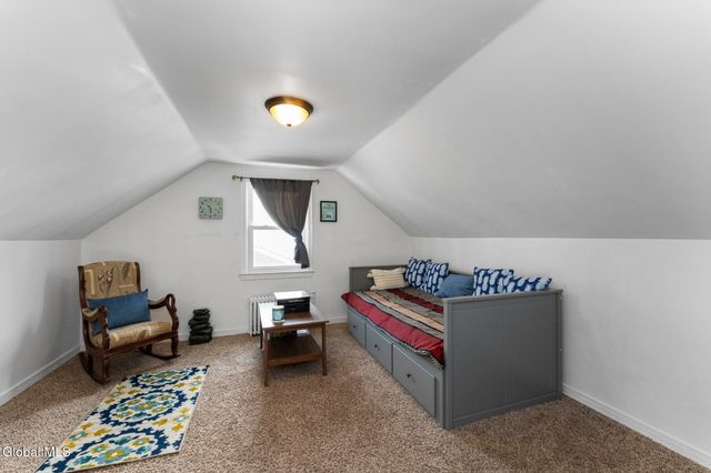 38 Rotterdam Street, Rotterdam, NY 12306