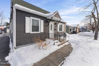 38 Rotterdam Street, Rotterdam, NY 12306