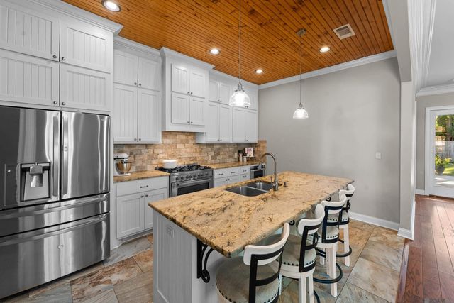 7088 Rue Lierre, Zachary, LA 70791