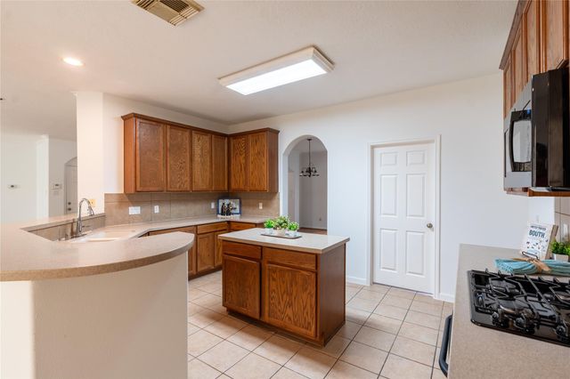 2109 Auburn Shores Drive, Pearland, TX 77584