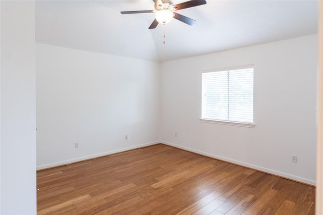 2109 Auburn Shores Drive, Pearland, TX 77584