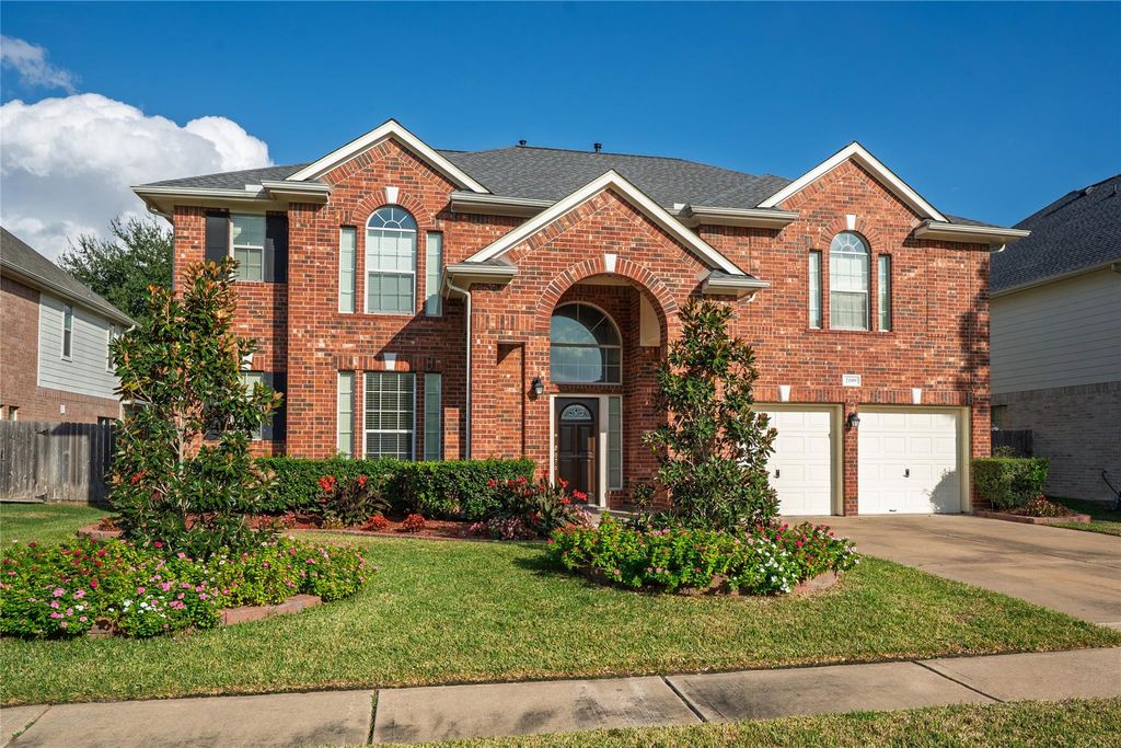 2109 Auburn Shores Drive, Pearland, TX 77584