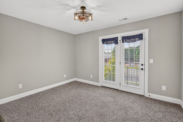 315 E Clark Blvd Unit J, Murfreesboro, TN 37130