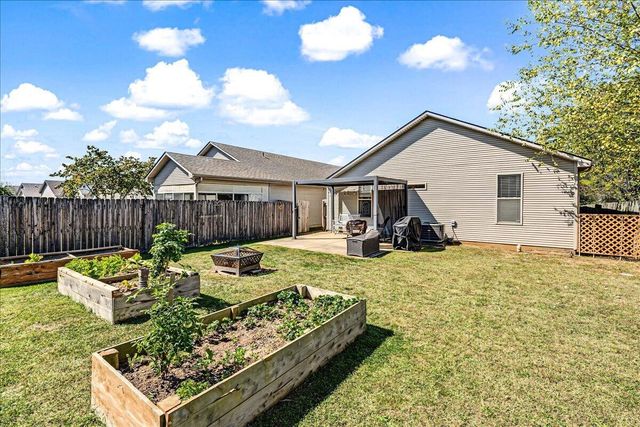 372 Lucille Drive, Lexington, KY 40511