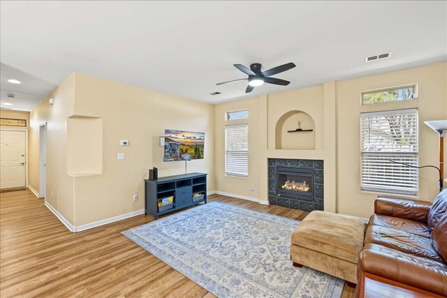 372 Lucille Drive, Lexington, KY 40511