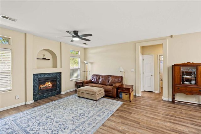 372 Lucille Drive, Lexington, KY 40511