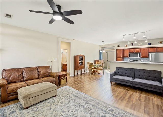372 Lucille Drive, Lexington, KY 40511