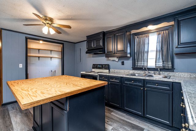 5675 Natchez Trace Rd, Franklin, TN 37064