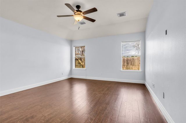 19615 Amistad Drive, Tomball, TX 77375