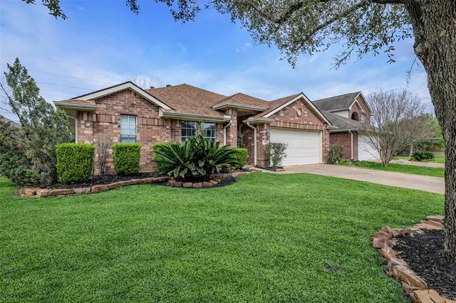 19615 Amistad Drive, Tomball, TX 77375